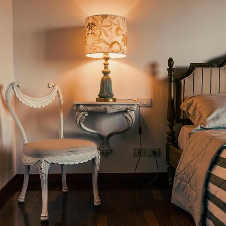 Bed And Breakfast Villa Romano Anzio Habitación foto